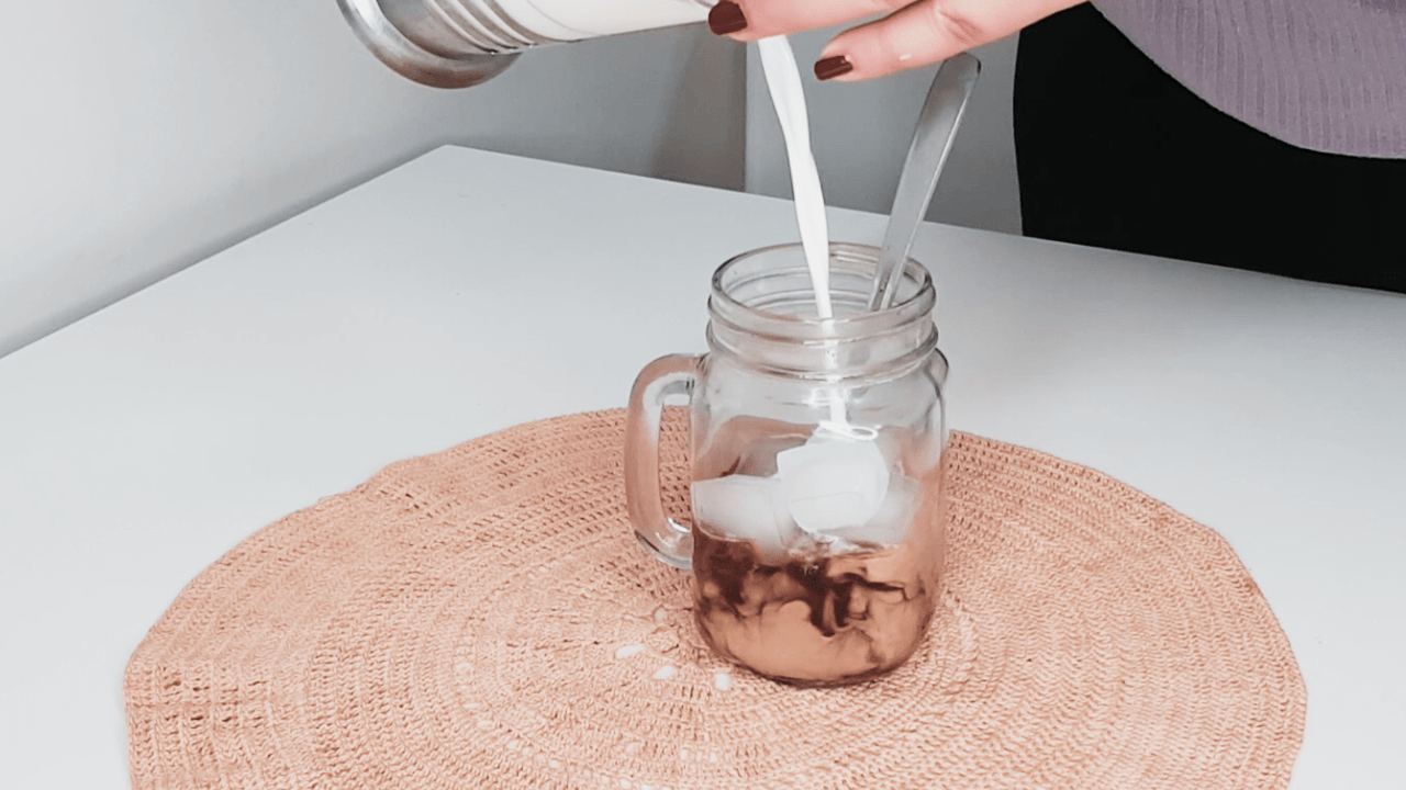 Cómo hacer café frío casero