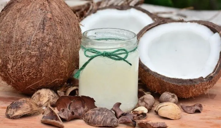 aceite de coco para las ojeras
