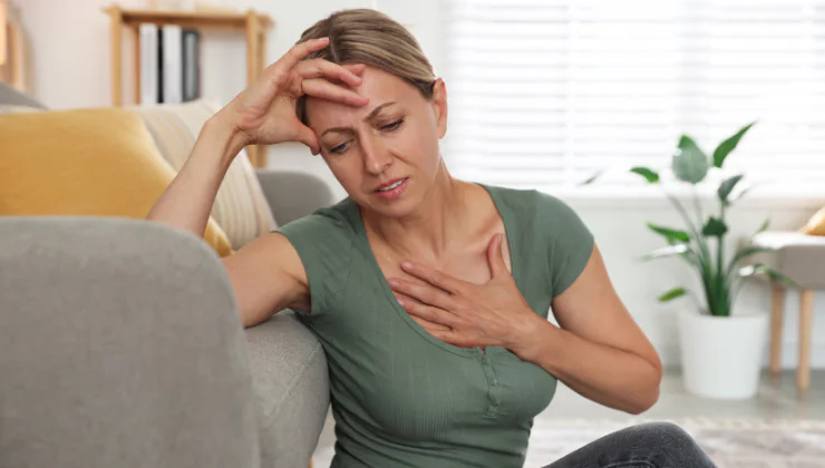 Los sofocos afectan al 80% de las mujeres durante la menopausia